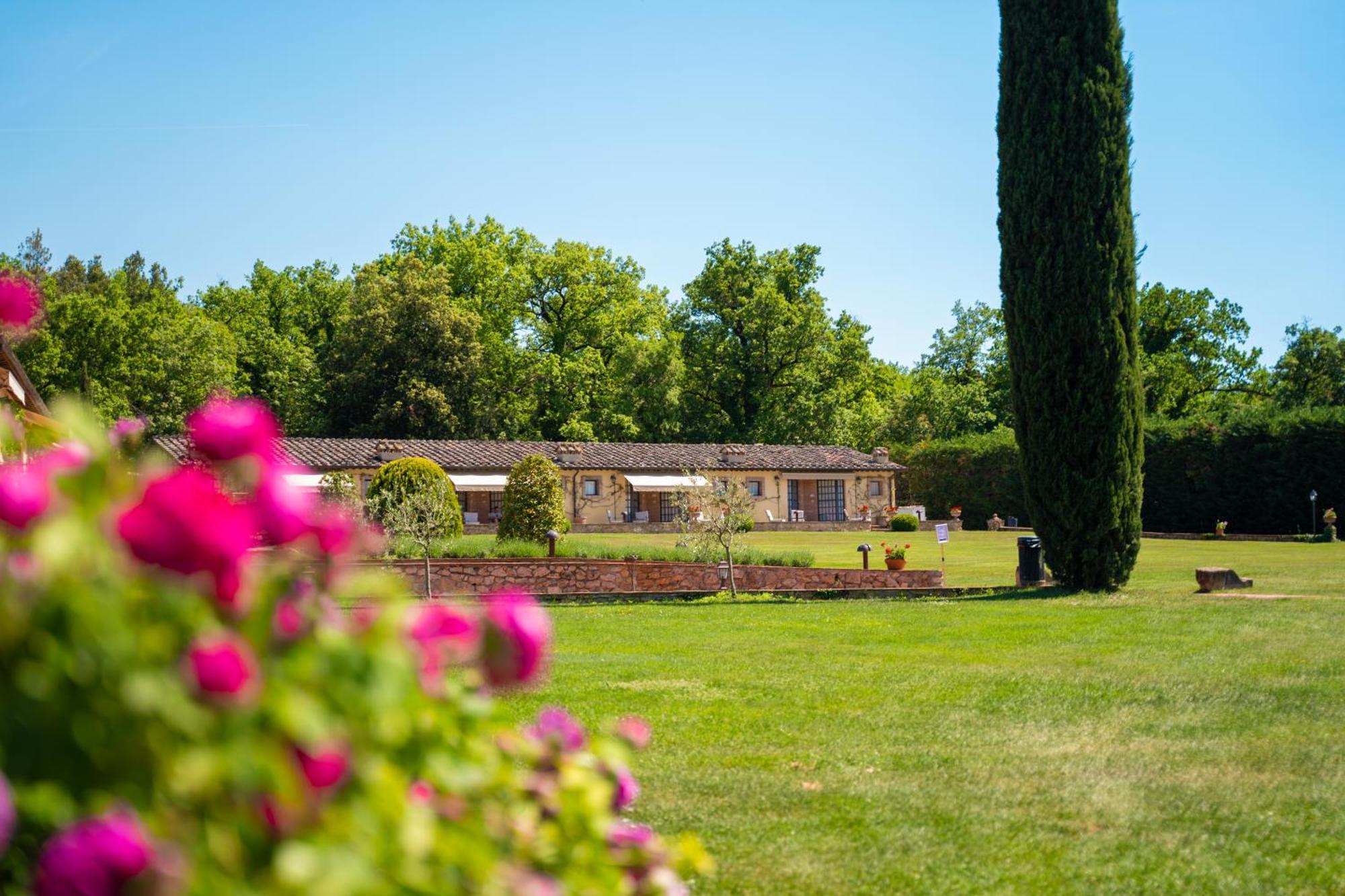 Hotel Borgo San Luigi Monteriggioni Exterior foto